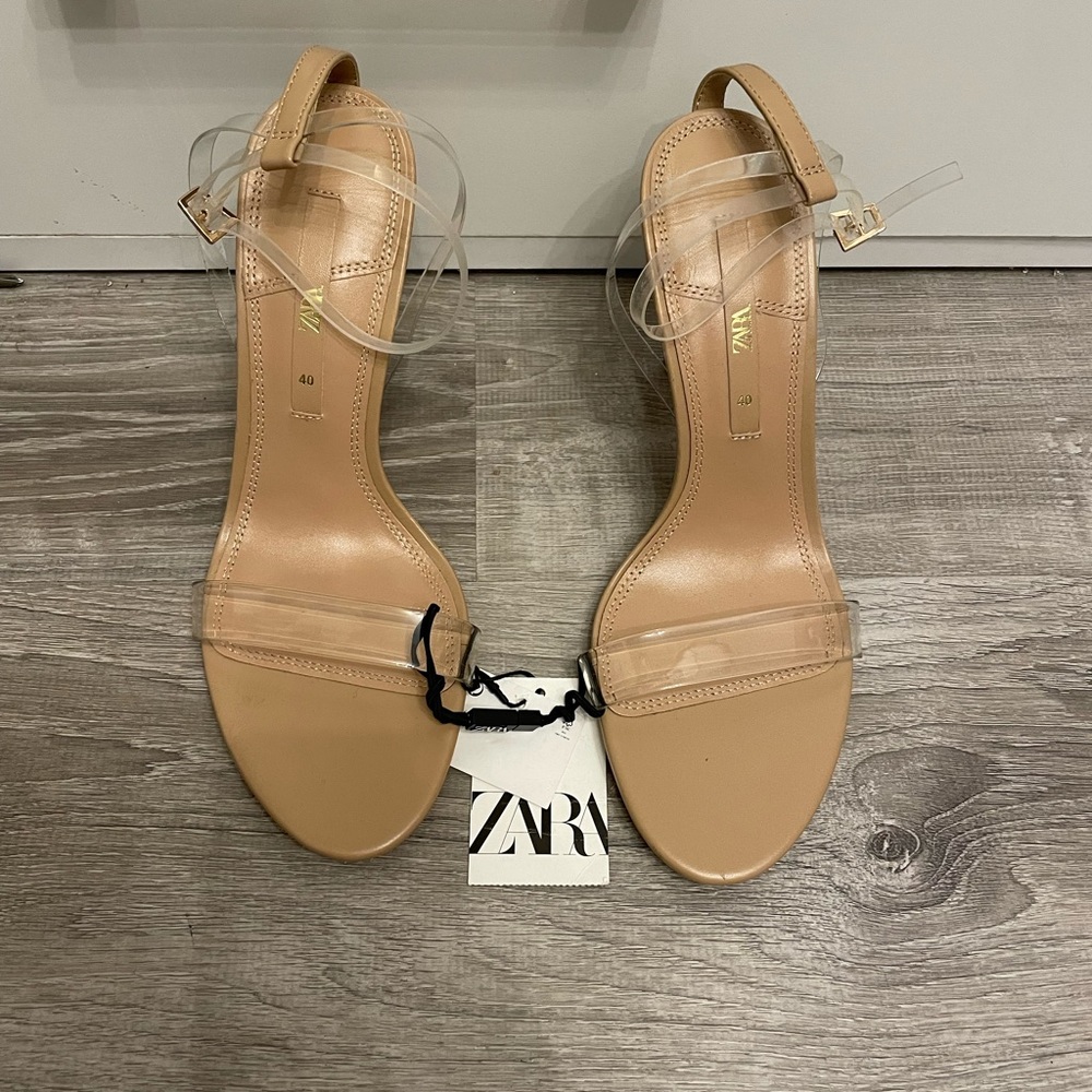 COPY - High heeled vinyl sandal!